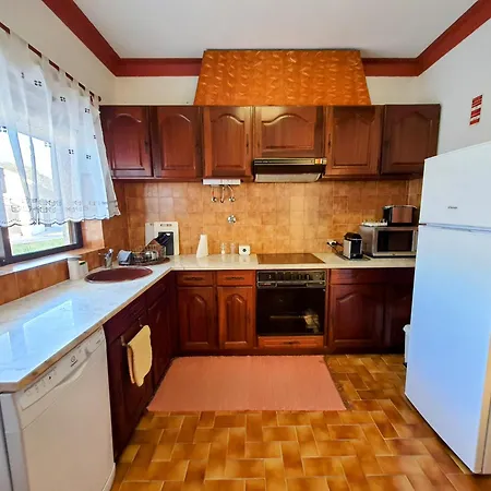 Casa Dos Pomares Dom wakacyjny *