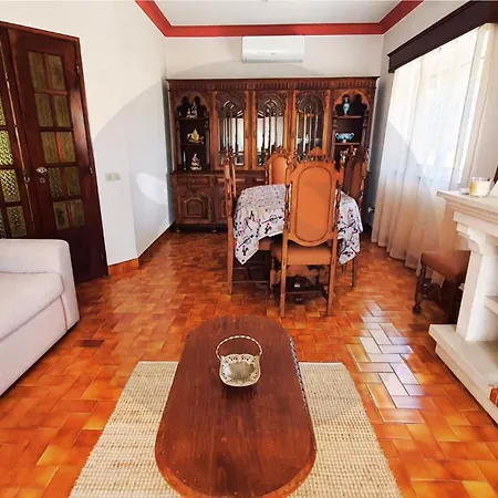 Casa Dos Pomares Дом отдыха *